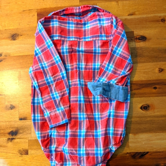Baby B'Gosh 18 month button up onesie - Picture 3 of 3